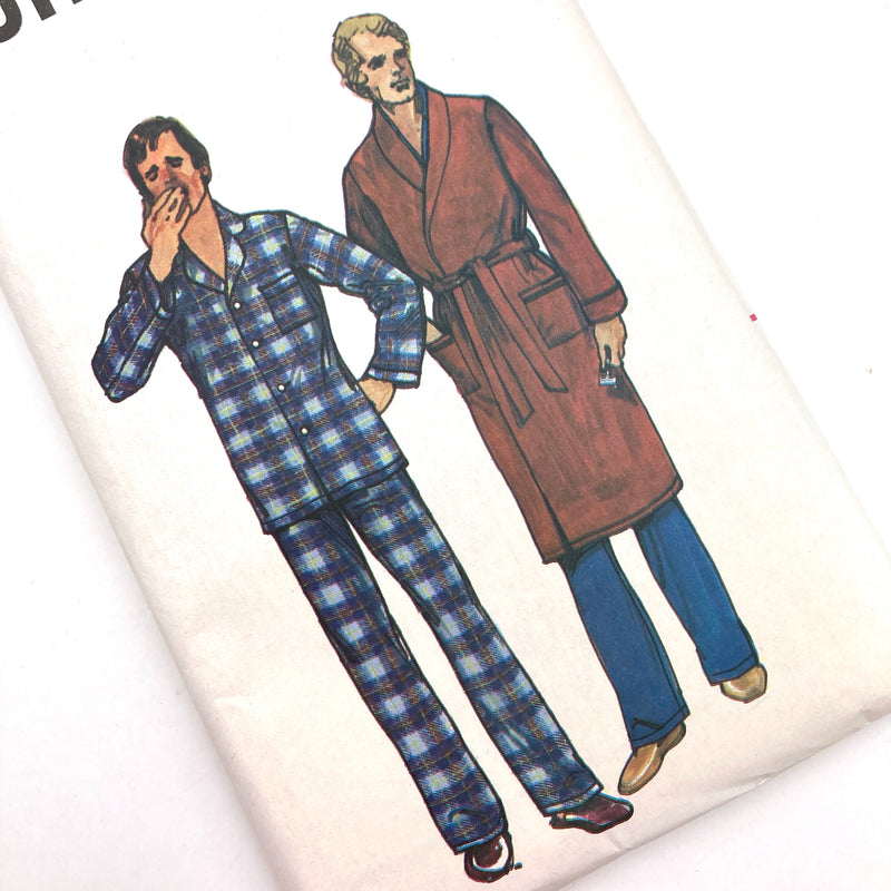 Butterick 6367 | Adult Pajamas and Robe | Size Medium