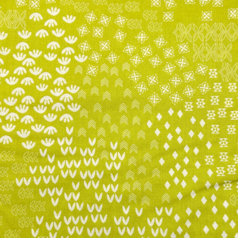 Meadow Yellow | Hampton Court | Quilting Cotton