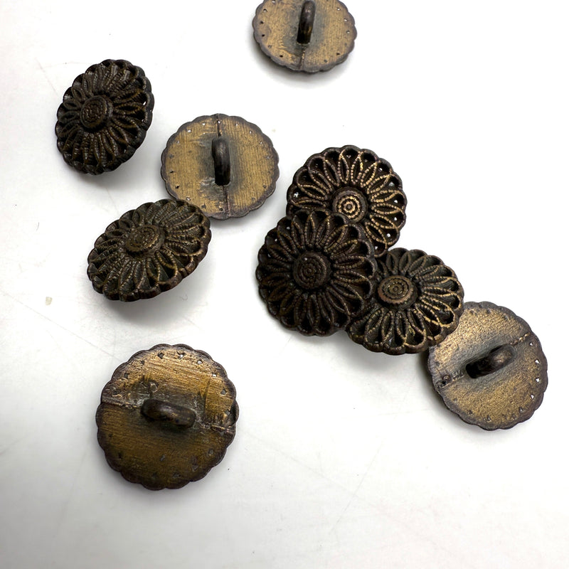 1/2" Dahlia | Metal Buttons