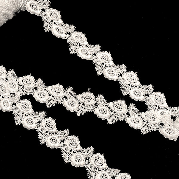 2" Eilis | Lace