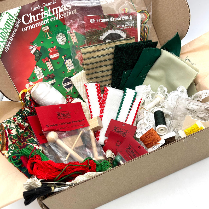 Home for the Holidays Ornaments | A Thrifty Challenge Box