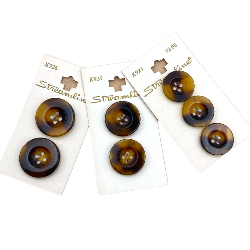 3/4", 7/8" or 1" Amber Swirl | Plastic Buttons | Choose Your Size
