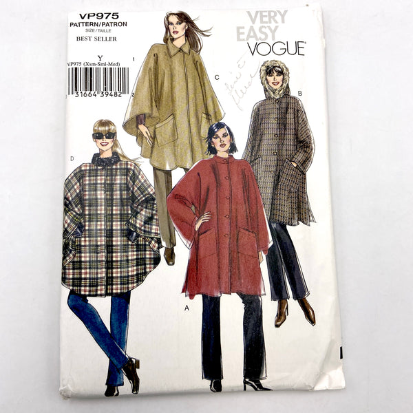 Vogue VP975 | Adult Cape | Size XS - Med