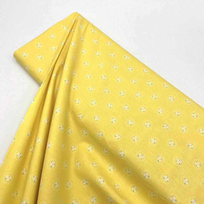 Daisy Chain Yellow | Bluebirds on Roses | Quilting Cotton