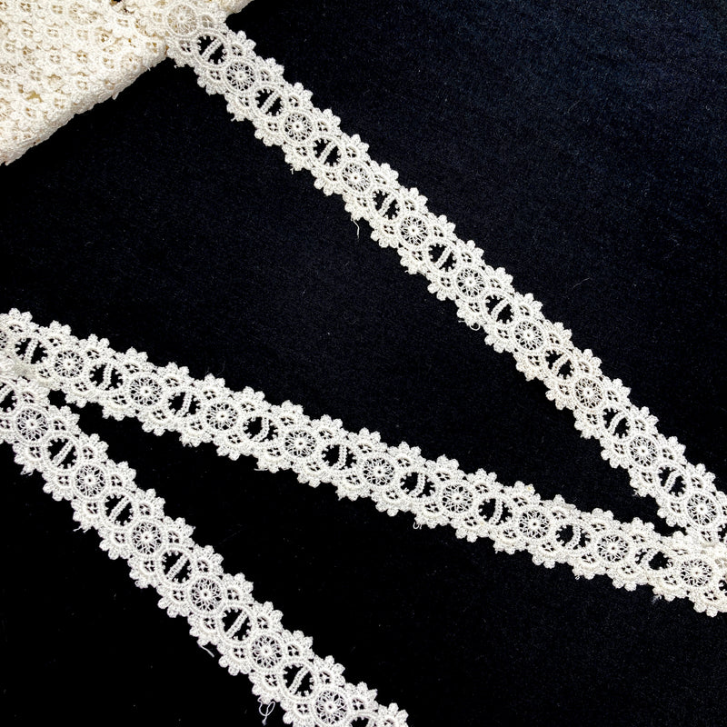 Marta | 1" | Lace
