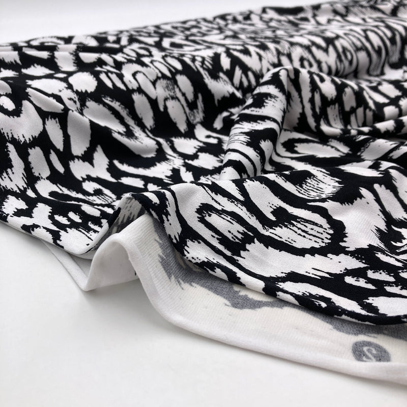 Stylish Leopard | Slinky Stretchy Knit