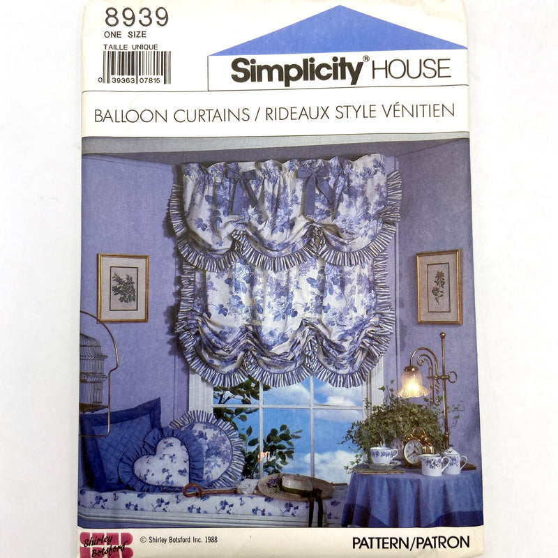 Simplicity 8939 | Balloon Curtains