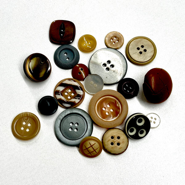 Assorted Buttons | By the Ounce