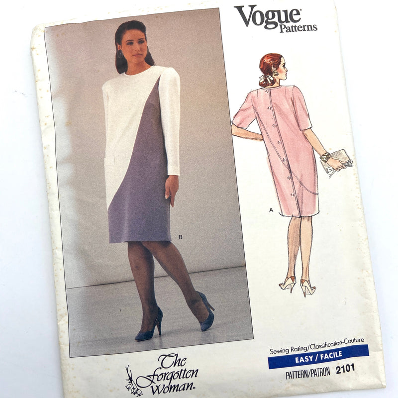 Vogue 2101 | Misses' Large Size Loose-Fitting Straight Dress | Size 20 - 24